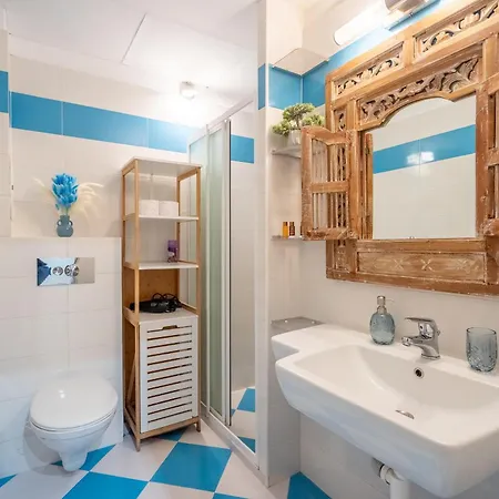 'blue Sapphire House'- Central&modern Apartment *