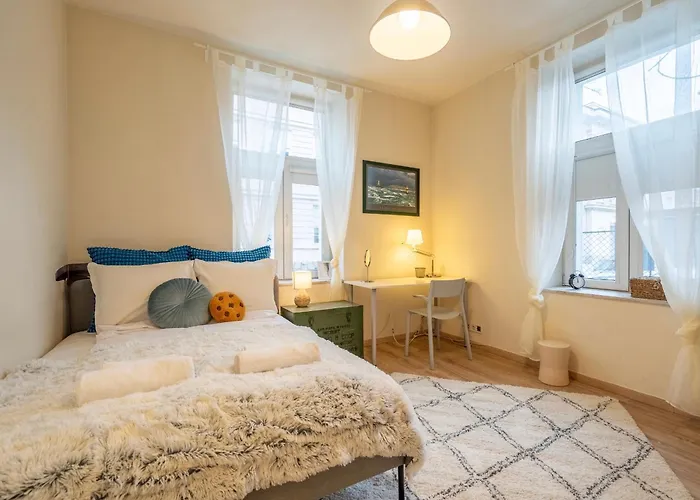 'blue Sapphire House'- Central&modern 索菲亞